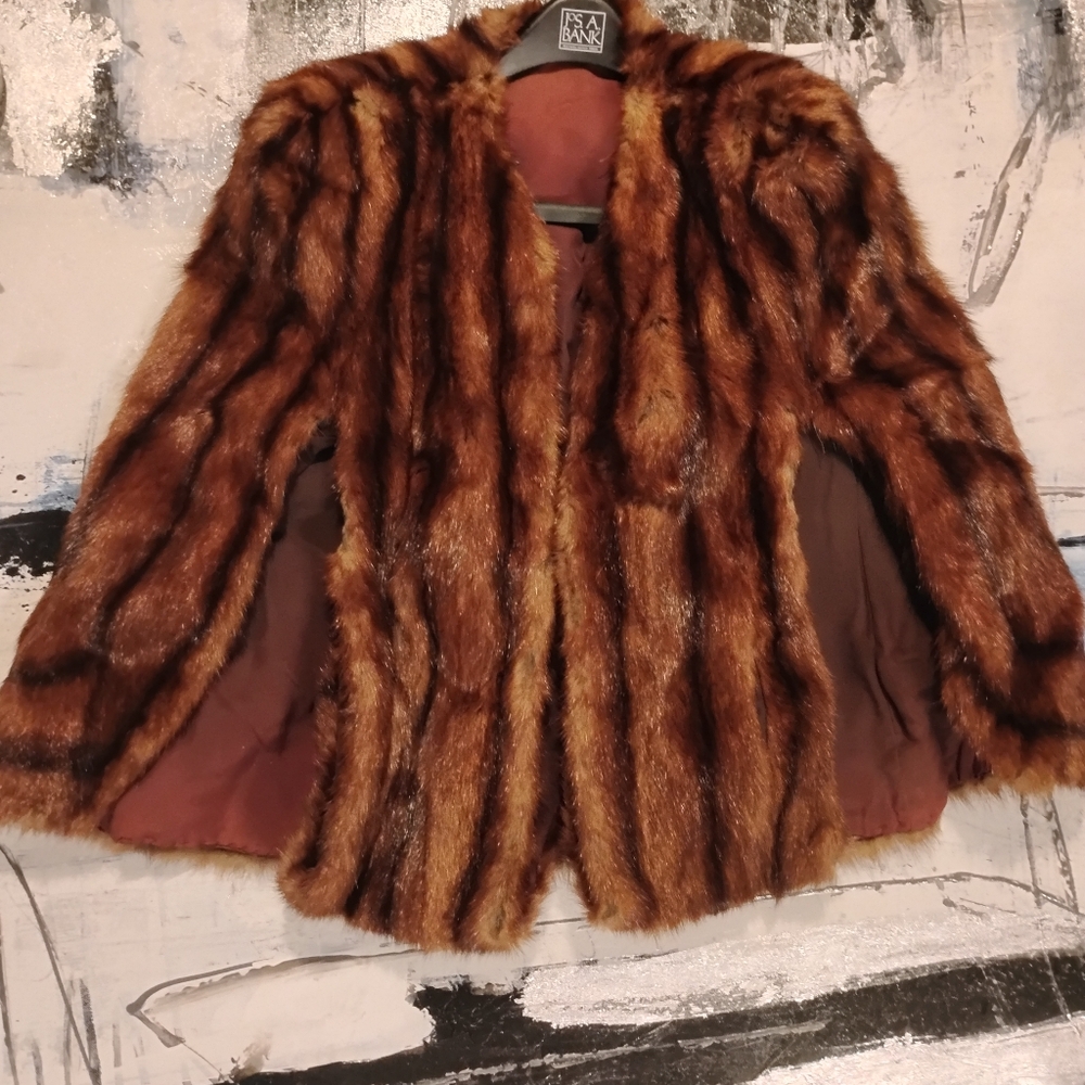 Vintage Lurch Mink Fur Coat/Cape Beautiful Reddish Brown. Excellent Condition